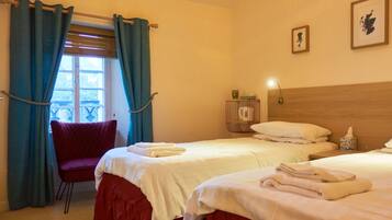 Wifi gratis y ropa de cama