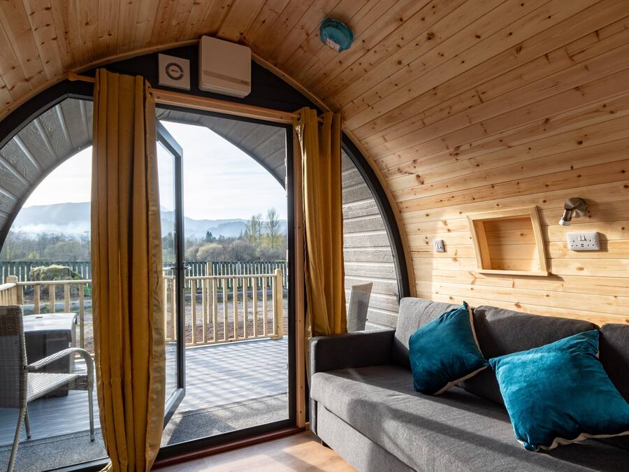 Hytte – superior, 1 dobbeltseng med sovesofa, eget bad, fjellutsikt | Oppholdsområde