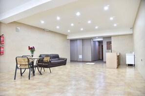 Lobby sitting area - Margad Hotel (Ulaanbaatar)