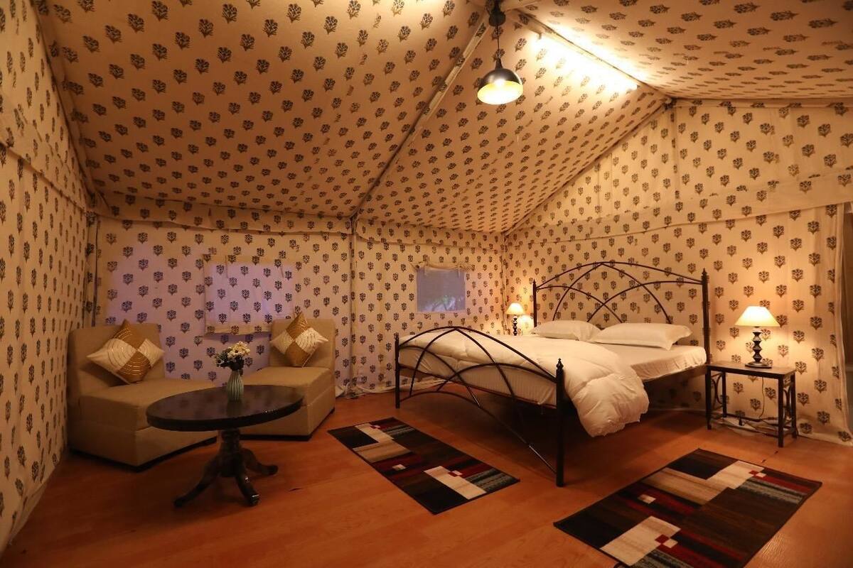 In-room safe, individually decorated, individually furnished, desk