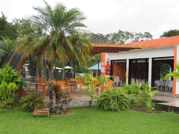 Hotel Yalconia - San Agustín