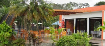 Hotel Yalconia