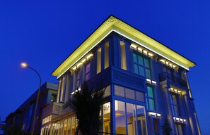 Front of property – evening/night