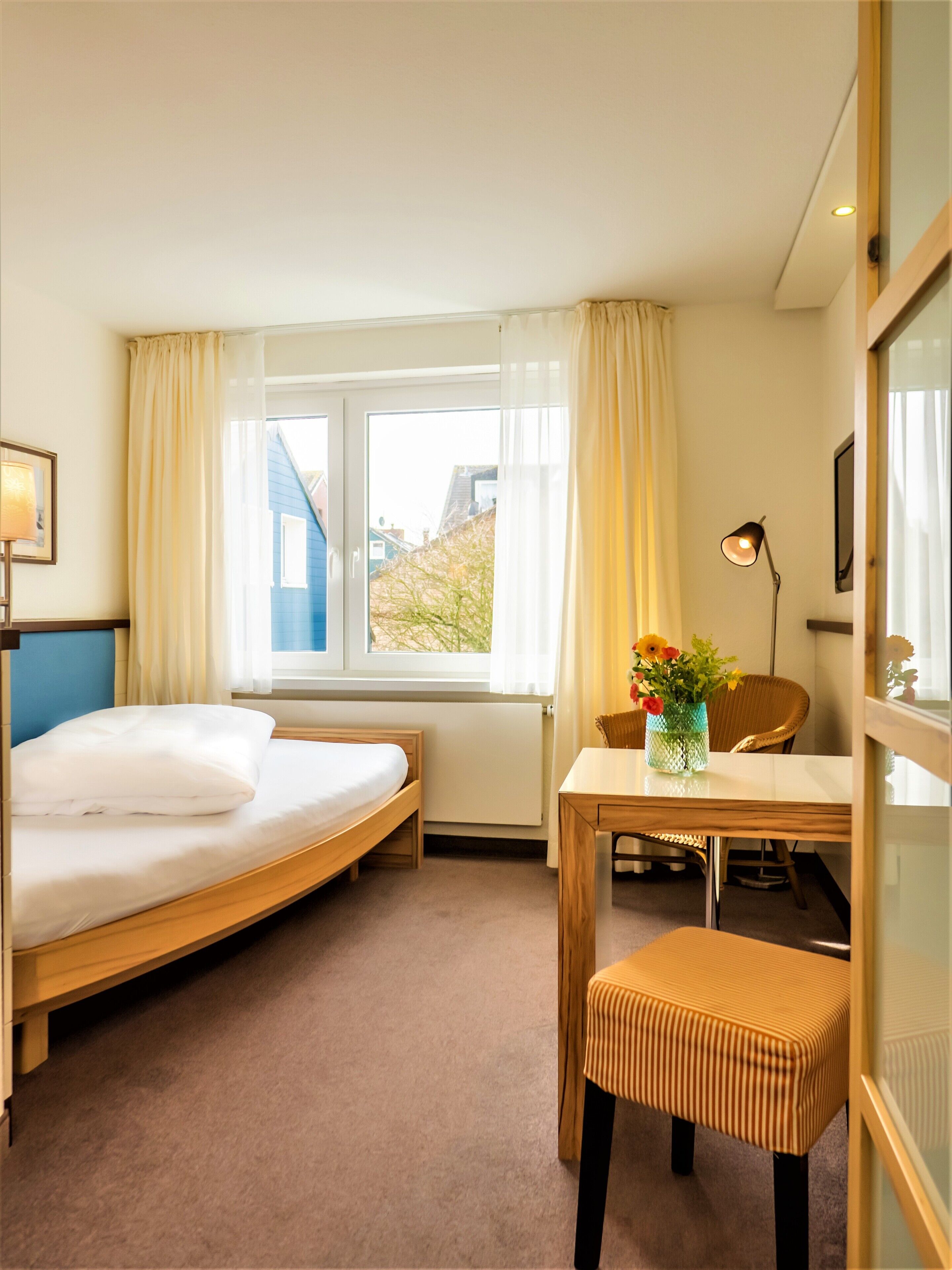 Einzelzimmer, 1 Einzelbett, Gartenblick