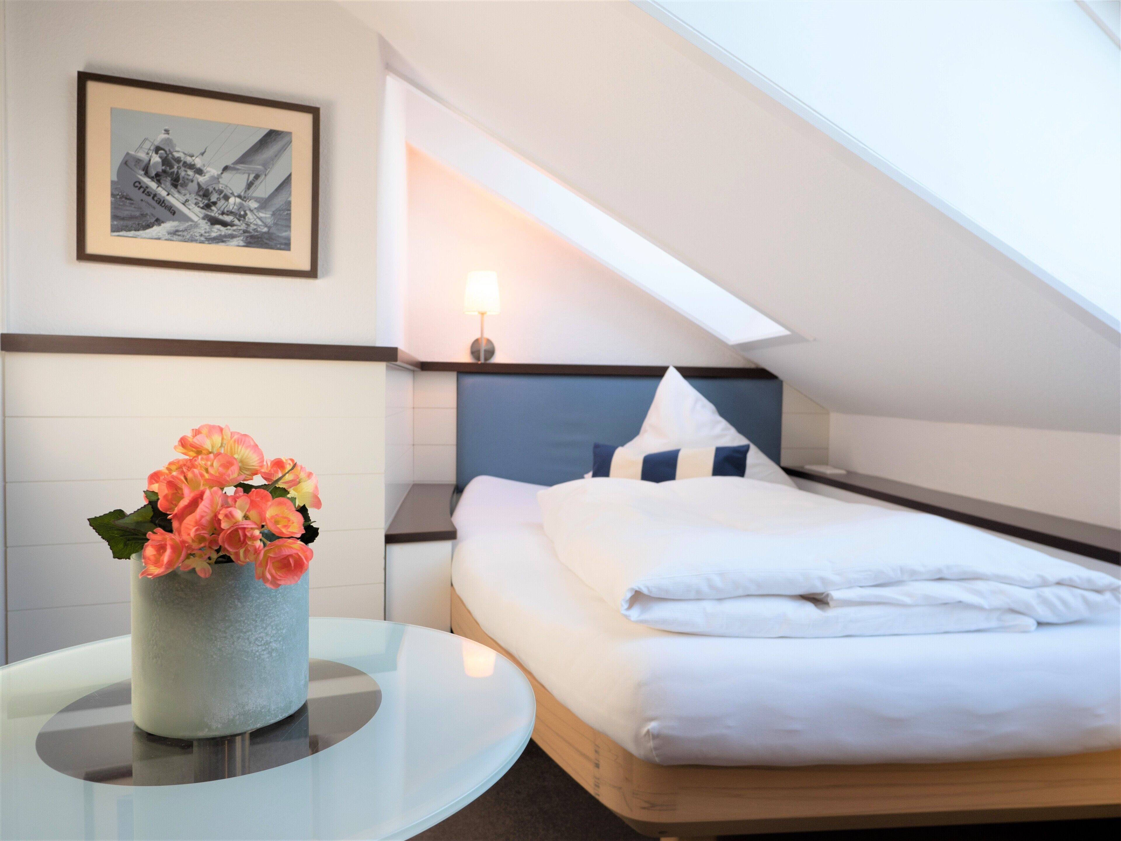 โต๊ะทำงาน, พื้นที่ทำงานแบบใช้แล็ปท็อป, Wi-Fi ฟรี, ผ้าปูที่นอน