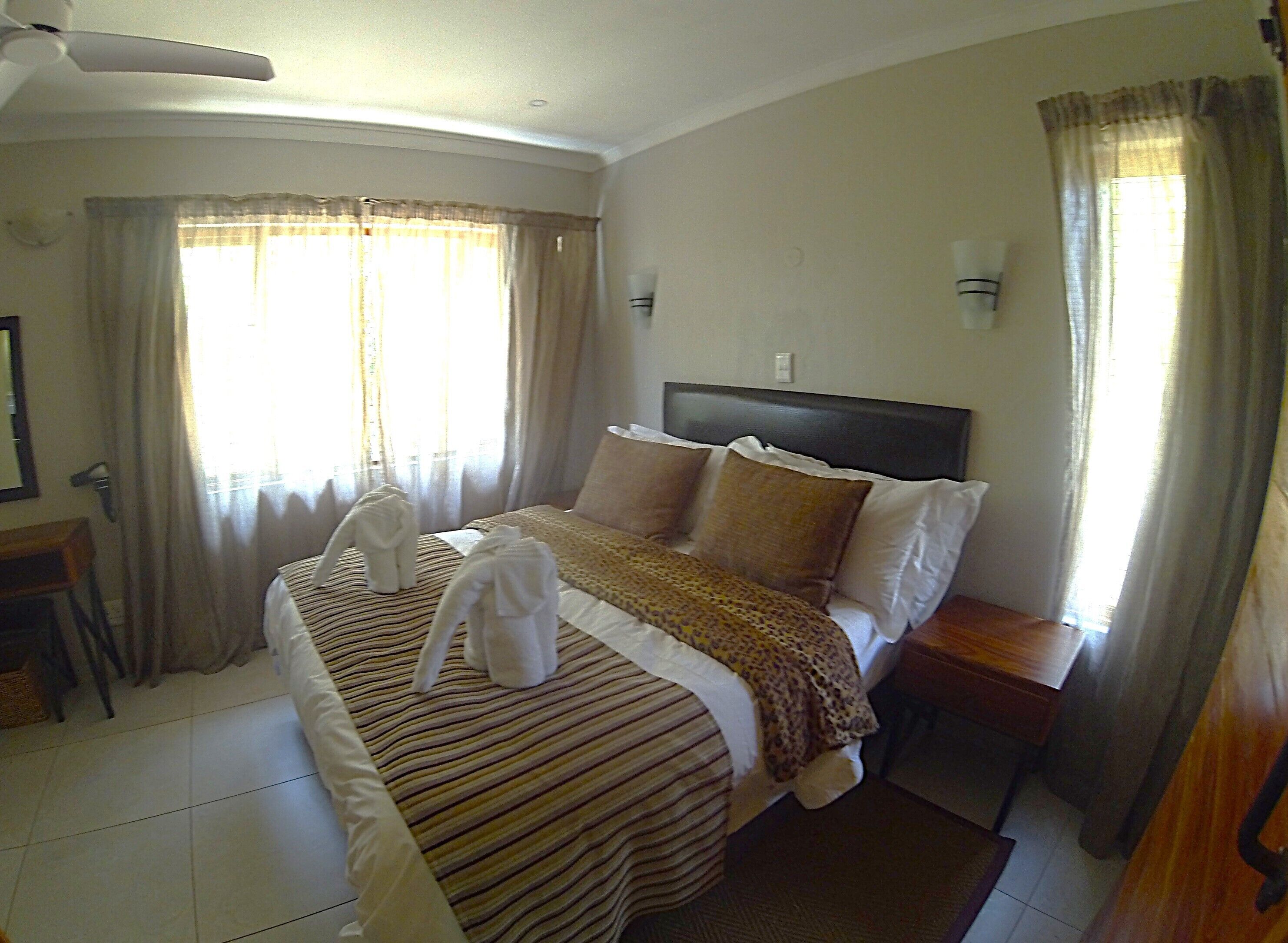 Romantic Chalet | 2 bedrooms, premium bedding, in-room safe, iron/ironing board