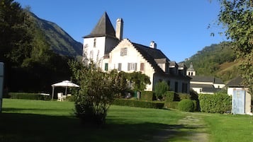 Façana frontal de l'allotjament