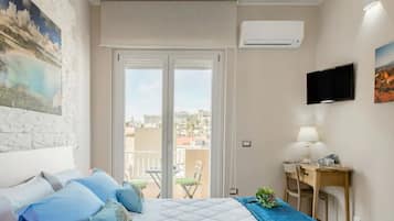 2 bedrooms, Egyptian cotton sheets, premium bedding, down duvets