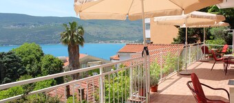 Guest House Tomanovic