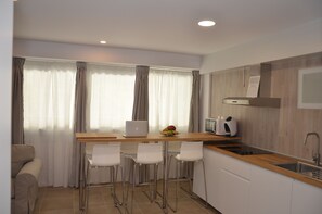 Private kitchen - Bet Apartments - Abastos (Valencia)