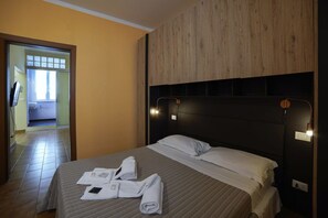 Apartamento, 1 habitación | 1 dormitorio, tabla de planchar con plancha, wifi gratis