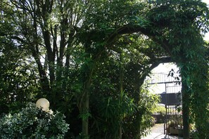 Exterior - Townhouse Rooms (Truro)