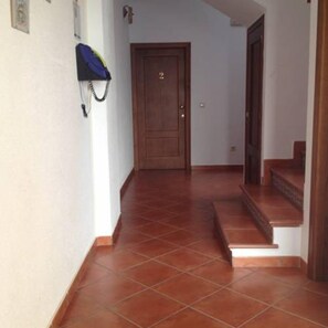 Staircase - Pensión El Botijo (Bonete)