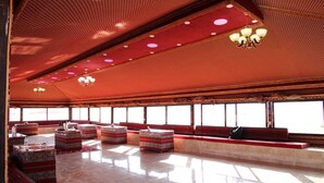 Living area - Wadi Rum Desert Adventures (Wadi Rum)