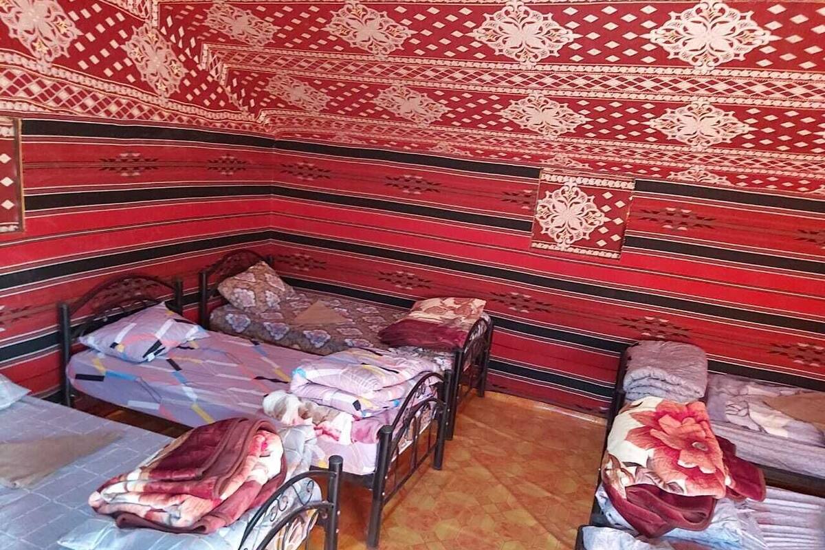 Tent (5 Guests)
