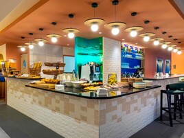Desayuno buffet incluido
