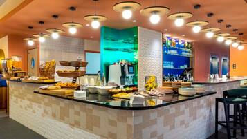 Daily buffet breakfast (EUR 13.90 per person)