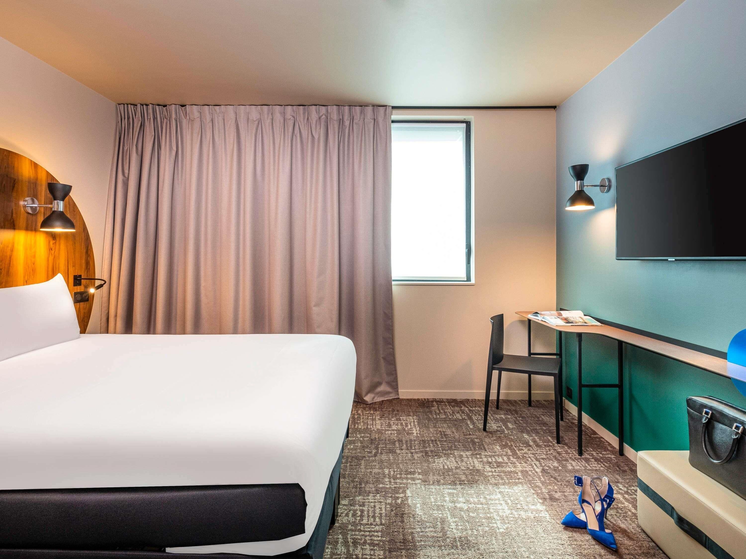 Bureau, chambres insonorisées, lits bébé (gratuits), Wi-Fi gratuit