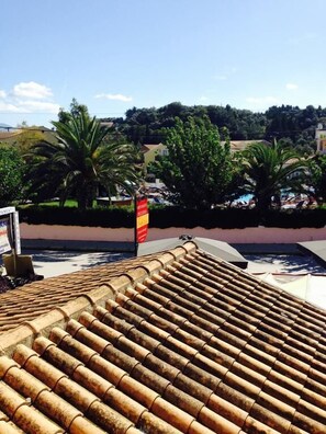 Perushuoneisto, kaupunkinäköala | Näkymä huoneesta