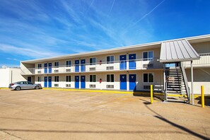 Guest rooms are located on two levels, each with its own entrance.