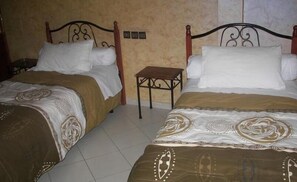 Twin Room - Hotel Bab Boujloud (Fes)