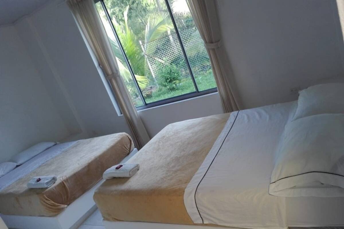 Double Room, 2 Double Beds (4 Guests)