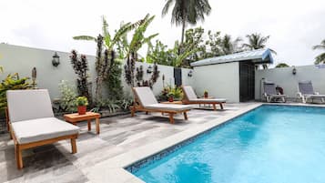 Sundeck