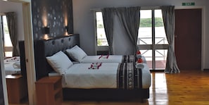 Family Villa, 3 Bedrooms, Accessible, Garden View | In-room safe, iron/ironing board, free WiFi, bed sheets