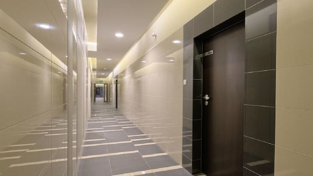 Interior entrance - Warsaw Inside Apartments (Warsaw)
