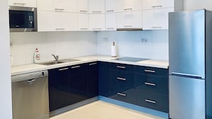 Superior Apartment, 1 Bedroom | Private kitchenette | Coffee/tea maker, fridge, microwave, stovetop - Warsaw Inside Apartments (Warsaw)