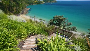Front of property - Sea View Waiheke (Waiheke Island)