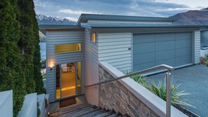 House, Multiple Beds, Lake View (Mountain & Lake Views) | Property entrance