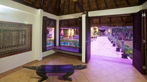 Hus - flera sängar - utsikt mot stranden (Absolute Beachfront Fiji) | Boendeområde