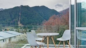 Apartment, Multiple Beds, City View (Wakatipu Central) | Terrace/patio