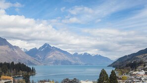 Apartment, Multiple Beds, City View (Wakatipu Central) | Beach/ocean view