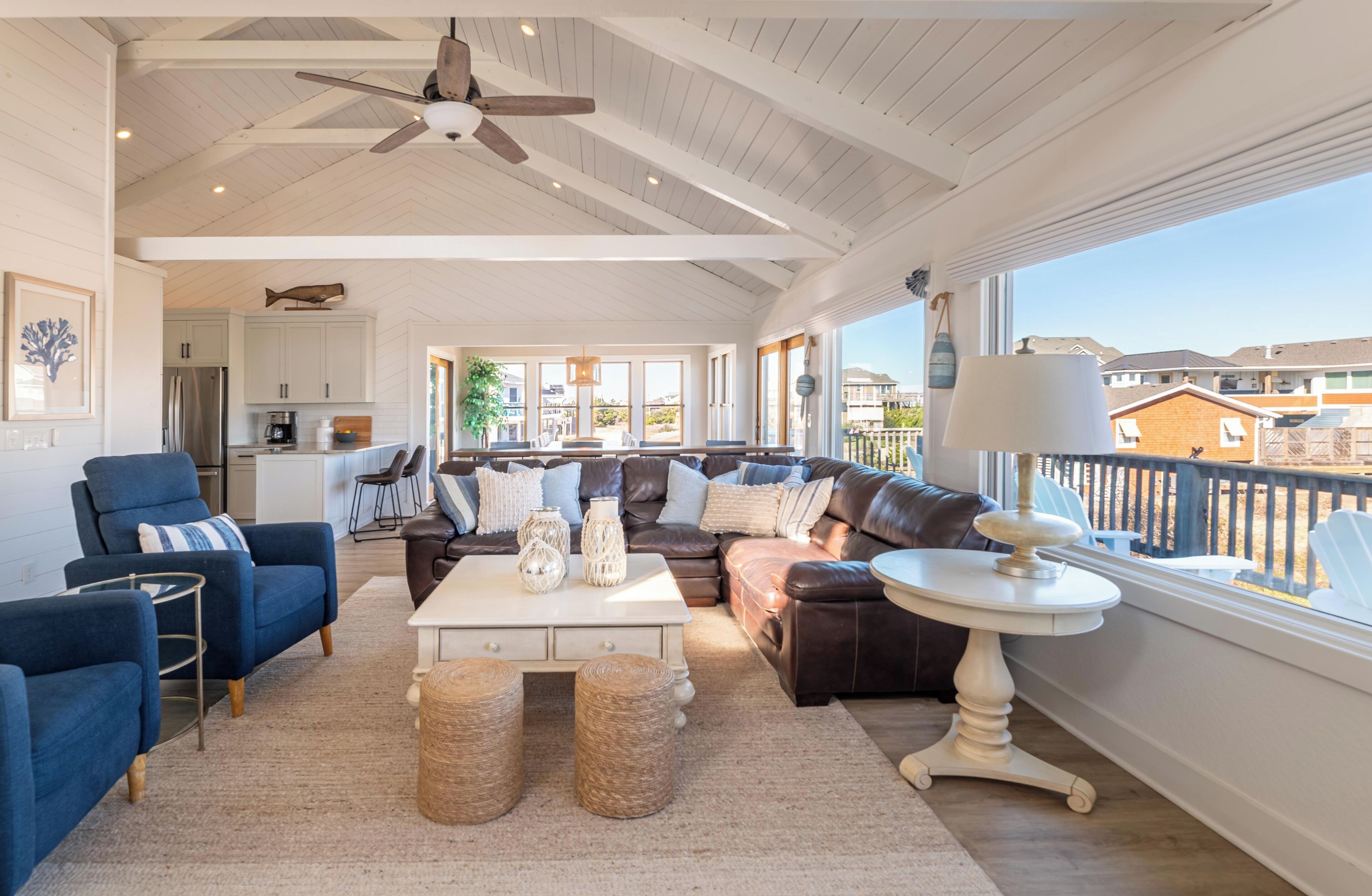 Télévision, chaîne hi-fi