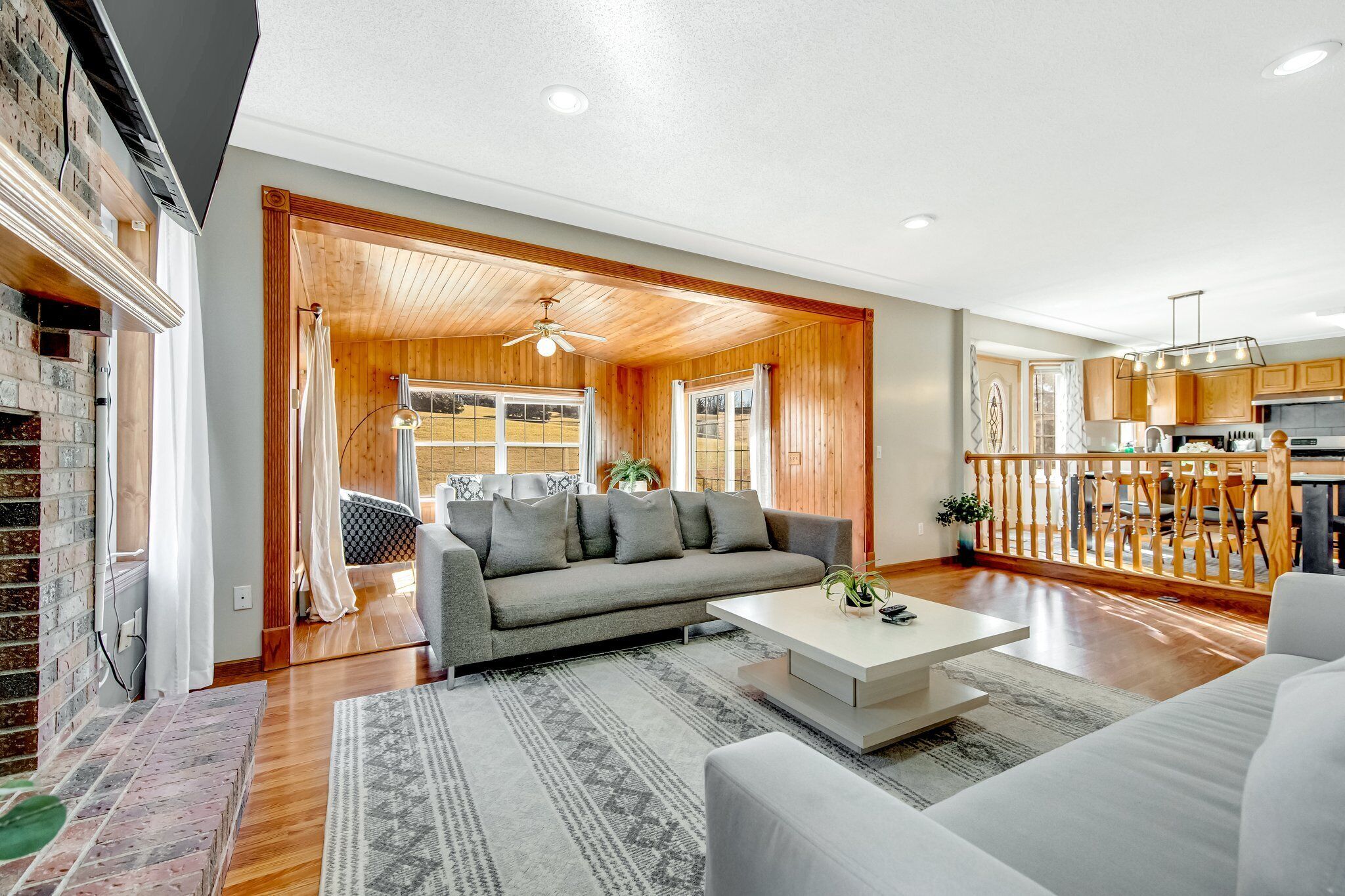 Televisión, chimenea, videojuegos y Netflix 