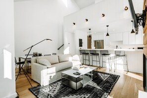 Smart-TV, Kamin