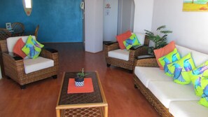 Interior - St Tropez Unit 39 - The Entrance, NSW (THE ENTRANCE)