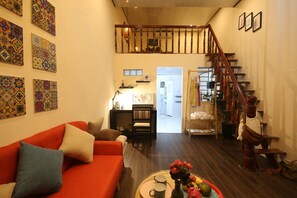Living area - Lamie House: Indochine Style, Mezzanine 1BRMezzanine near the My Khe Beach (Da Nang)