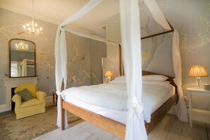 5 bedrooms, in-room safe, desk, iron/ironing board - Stay in a historic Manor House ! A Grand Retreat near Dublin&Newgrange. (co meath)