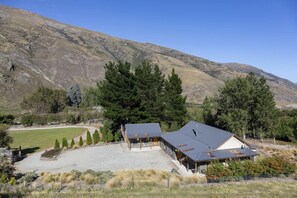 Exterior - Tranquility in the heart of the Gibbston Valley (Arrow Junction)