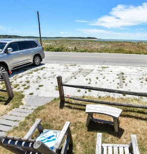 Property grounds - Across from Mayo beach walk to downtown! (Wellfleet)