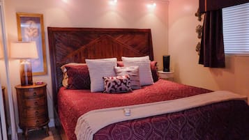 1 bedroom, in-room safe, iron/ironing board, WiFi