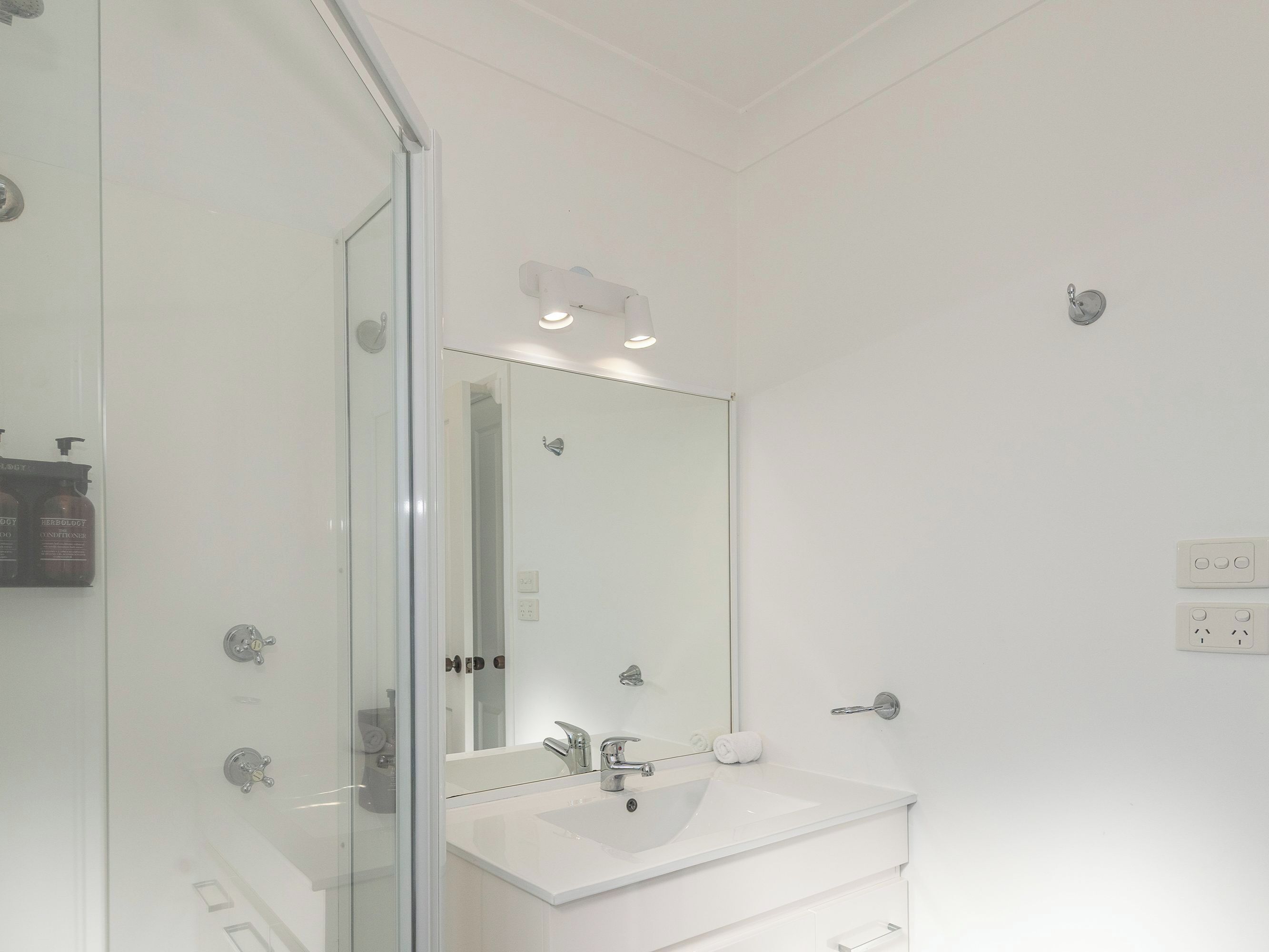Superior Riverfront 2 Bedroom Villa - Not Pet Friendly | Bathroom | Free toiletries, hair dryer, towels, soap