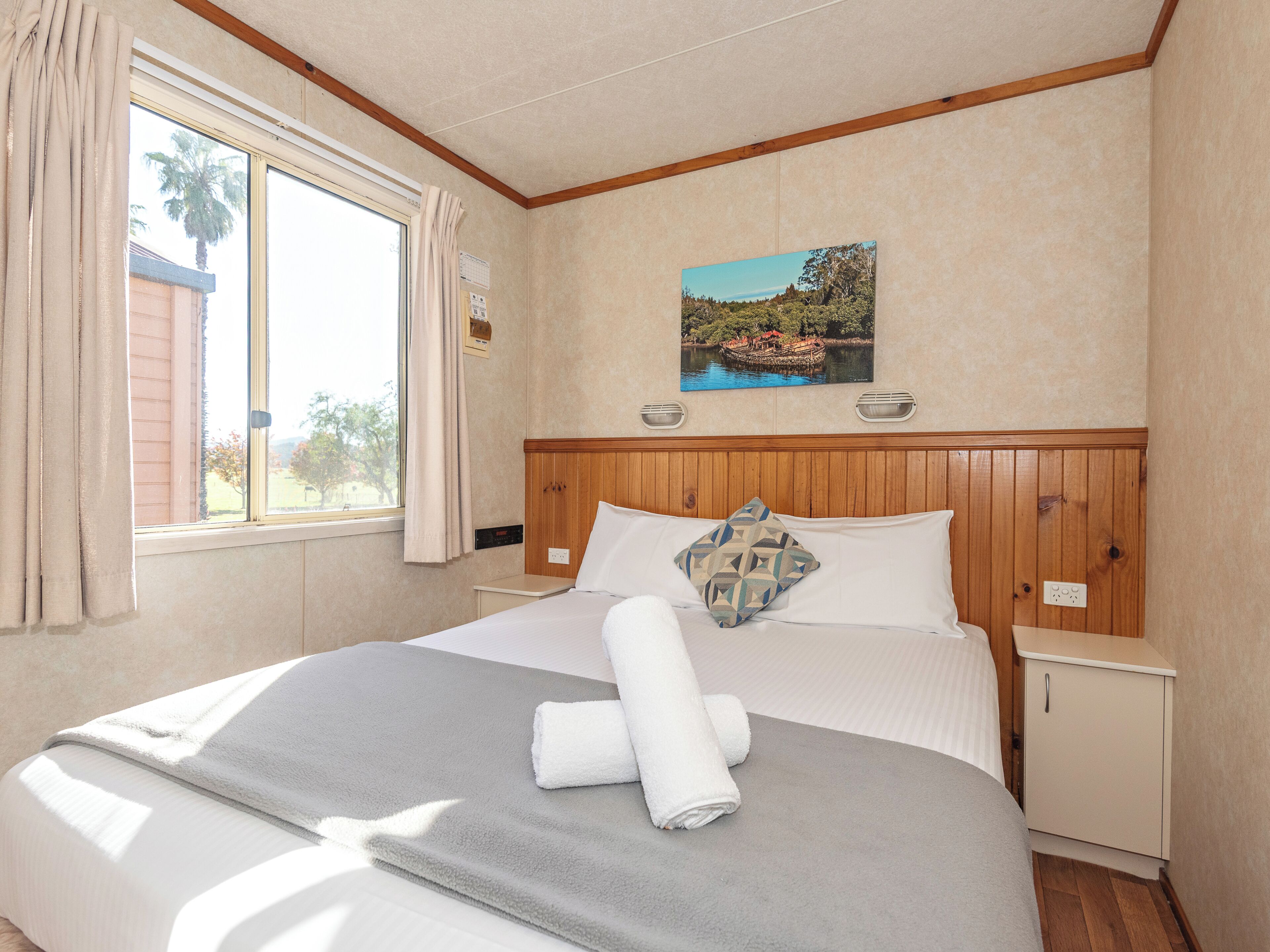 Standard Riverview 2 Bedroom Spa Villa - Not Pet Friendly | Iron/ironing board, free WiFi, bed sheets