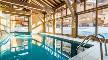 Piscine couverte