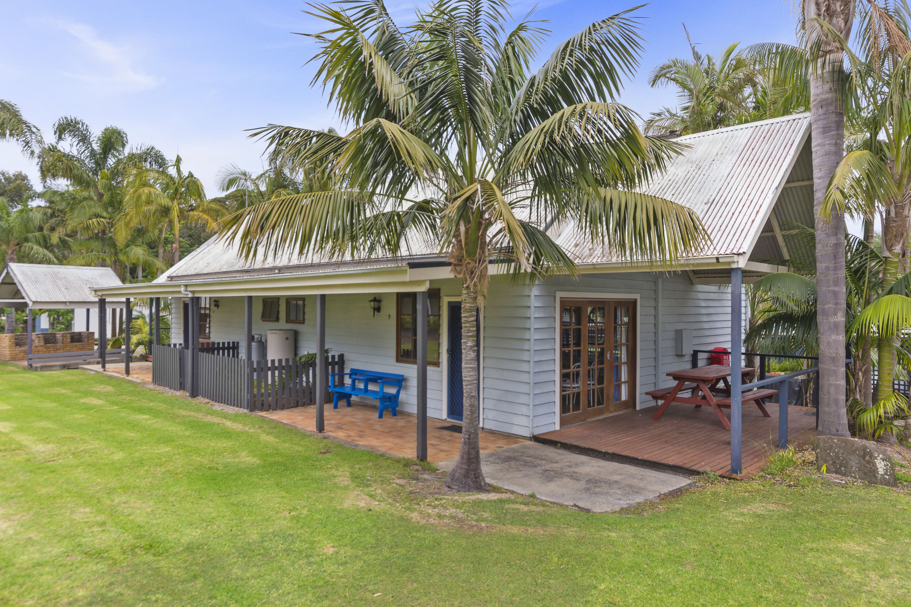 Standard 2 Bedroom Cabin | Terrace/patio