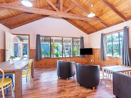 Standard 2 Bedroom Cabin - Olde Town | Living area | TV