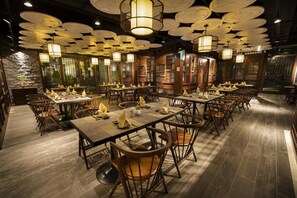 Breakfast, lunch and dinner served  - Jazz Hotel Penang (George Town)